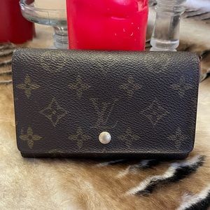 Louis Vuitton Monogram Porte Monnaie Billets Tresor Bifold Wallet - France 96